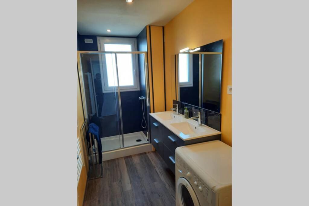 Appartement 70M² 3 Chambres Avec 3 Lits 2 Places Troyes Exterior photo